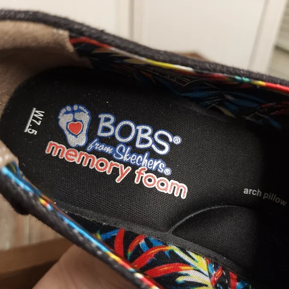 Bobs From Skechers Woman’s Black Espadrille. Size 8 1/2 - Picture 8 of 13